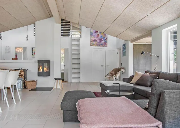Holiday home Tv1490-bindslev-rodkaelkvej-3